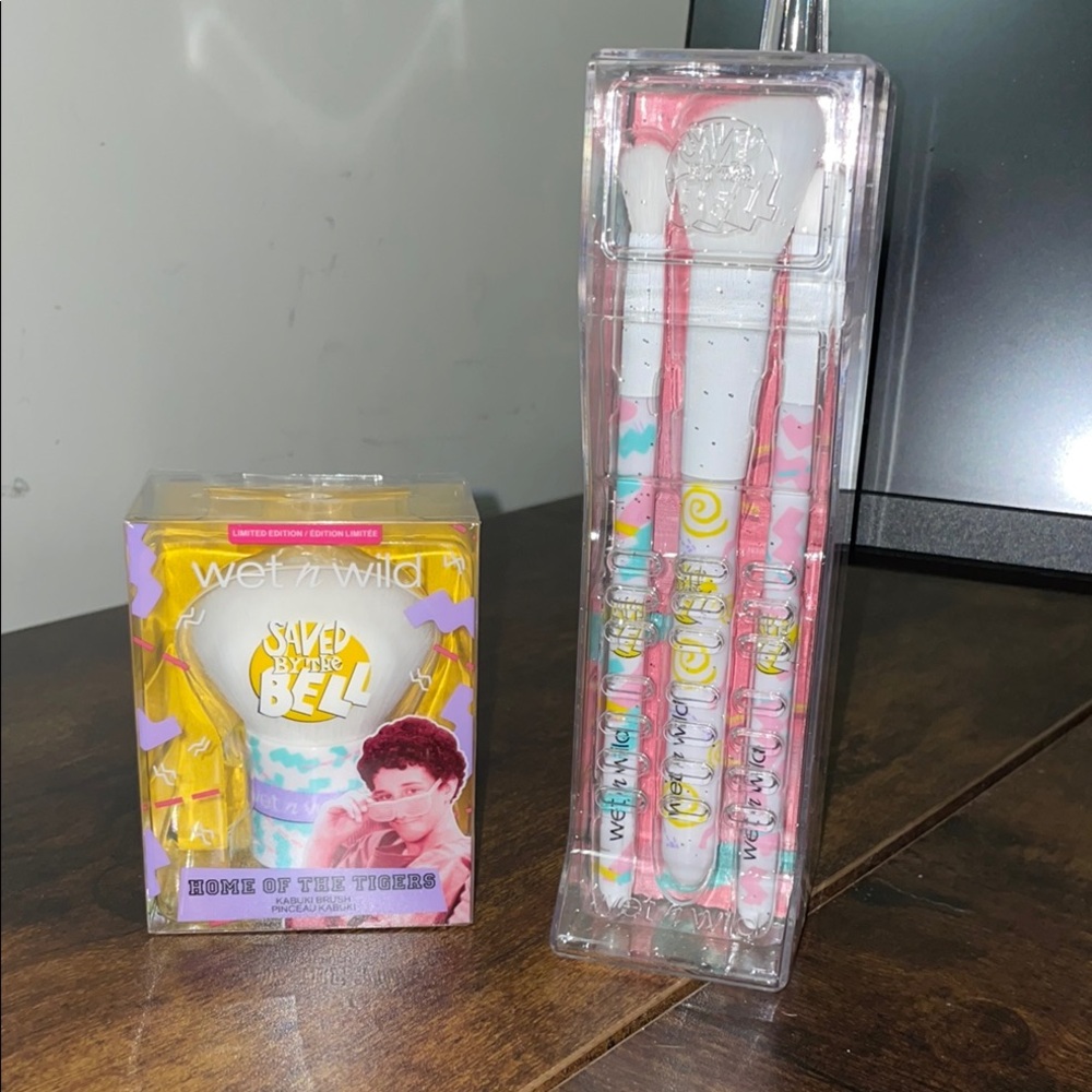 Wet n Wild Saved by the Bell Makeup Set